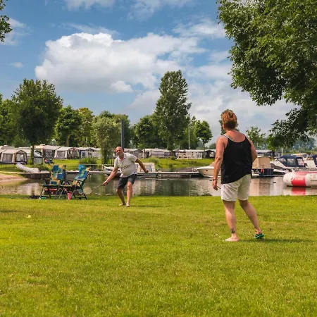 Holiday Home Marinapark Bad Nederrijn-1 Holiday home Maurik